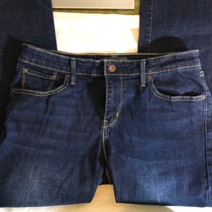 Levi’s Demi Curve Jeans